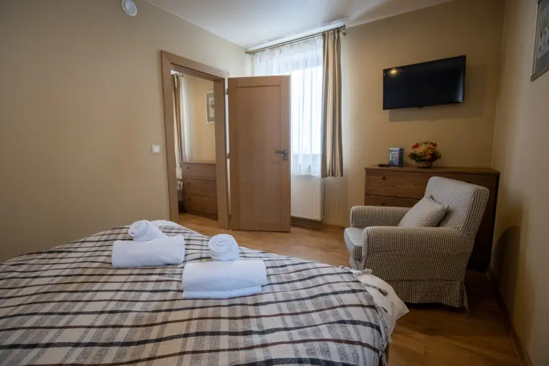 Izba Apartmán s balkónom v KLAZO s. r. o. – Penzión Kamea - Apartmán s balkónom